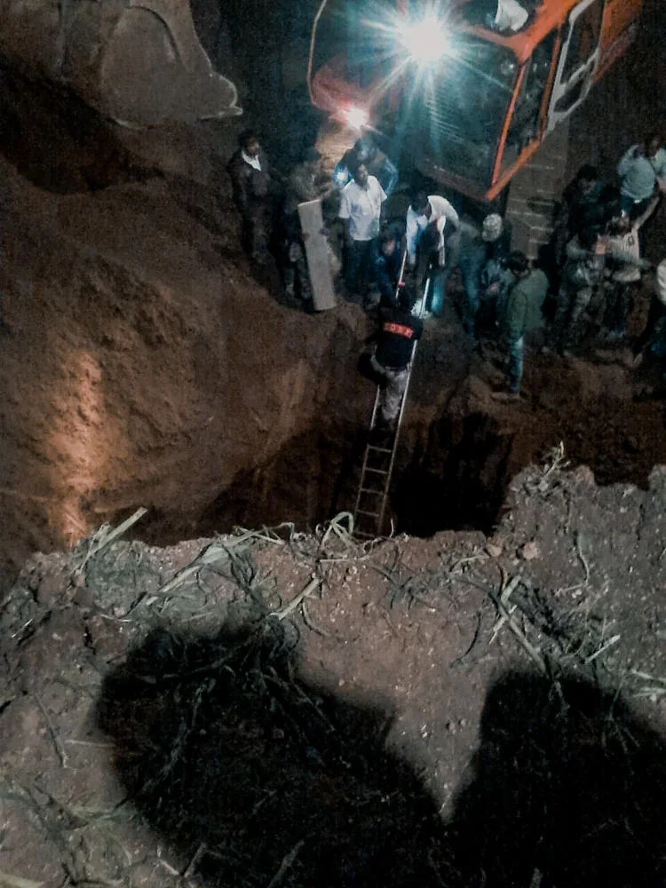 TDRF Operation Suraj Borewell Rescue — 2015 photo 9