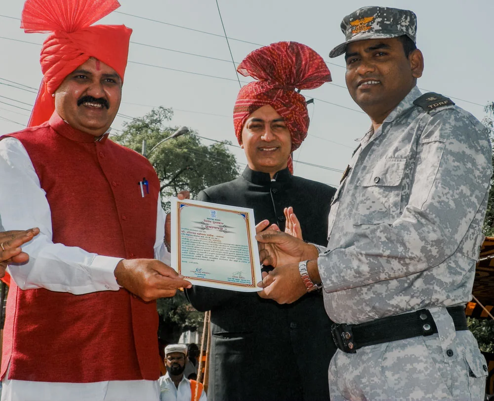 TDRF Operation Suraj Borewell Rescue — 2015 photo 14